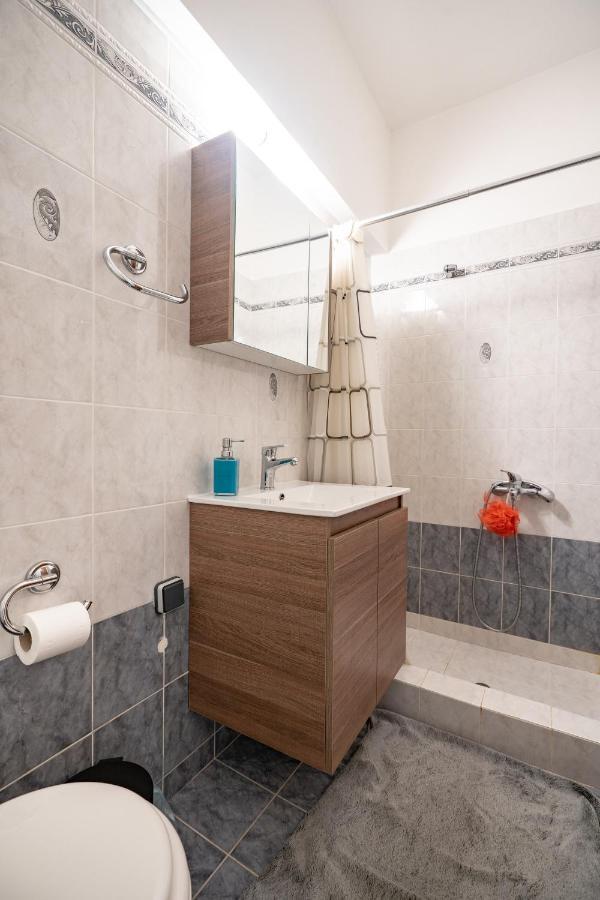 Rafina 1 Bedroom 2 Persons Apartment By Mps Kültér fotó